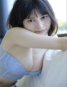 打屁股兔兔视频-石原里美