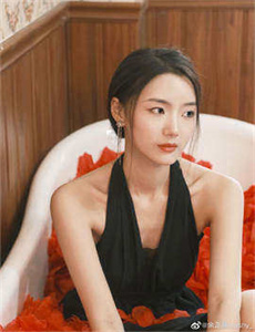 荡女欲妇有声小说-琉璃厂传奇30集全免费观看视频