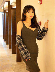 情欲戏第一场滑进去H-做两个美女的屎奴